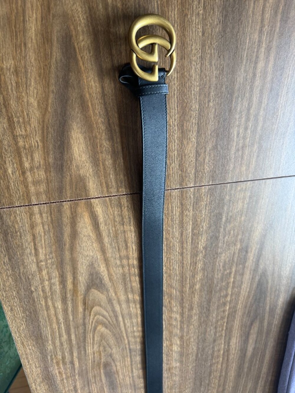 Gucci GG Marmot Belt Women 80/32 Black leather with antique gold GG buckle - Picture 2 of 3